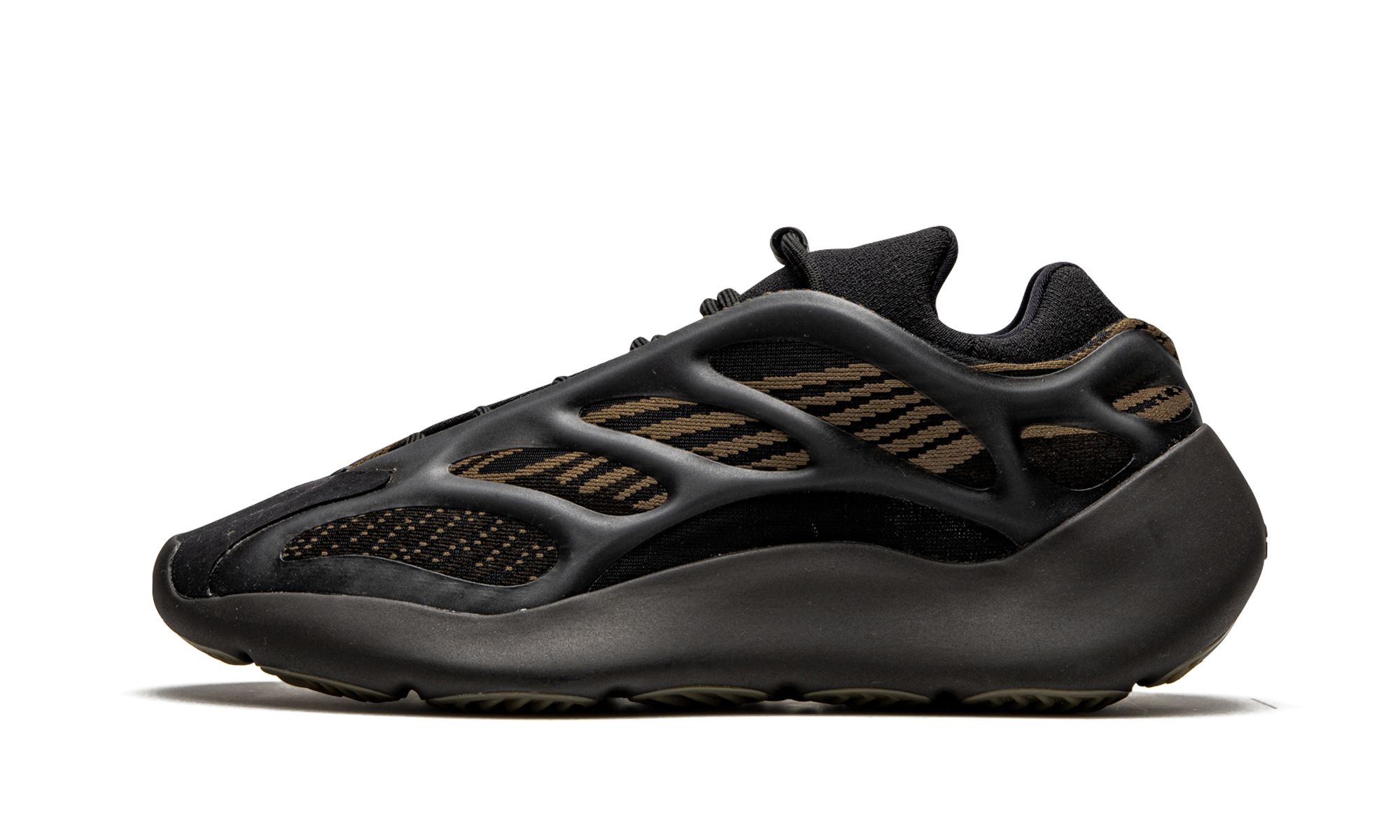 Yeezy Boost 700 V3 "Clay Brown"