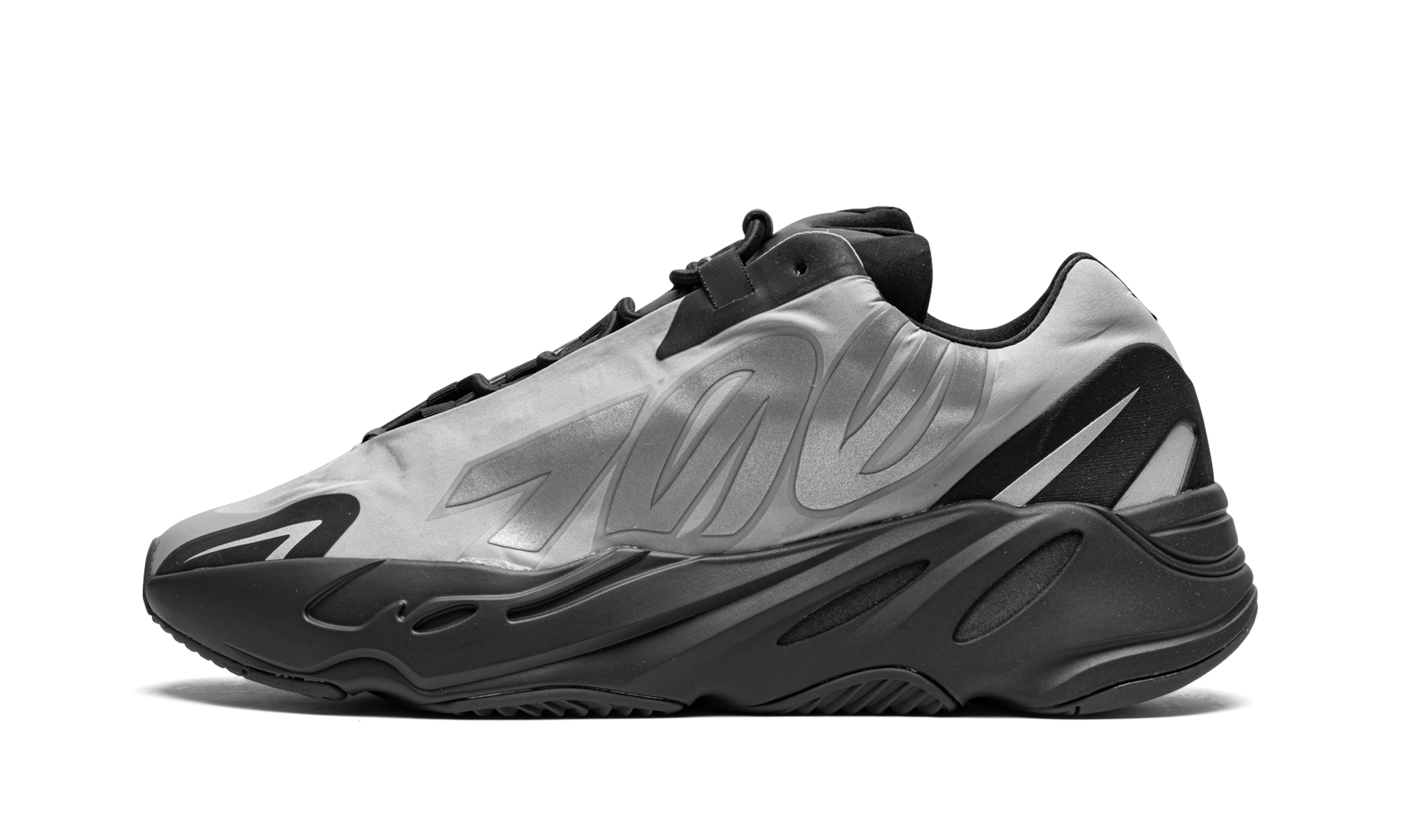 Yeezy Boost 700 Mnvn "Metallic"