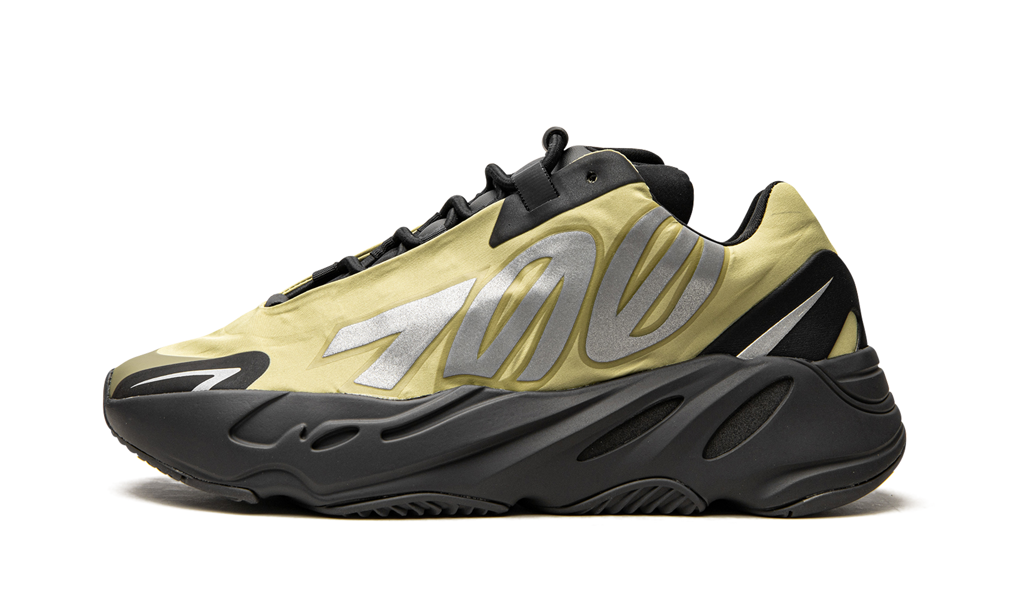 Yeezy Boost 700 Mnvn "Resin"